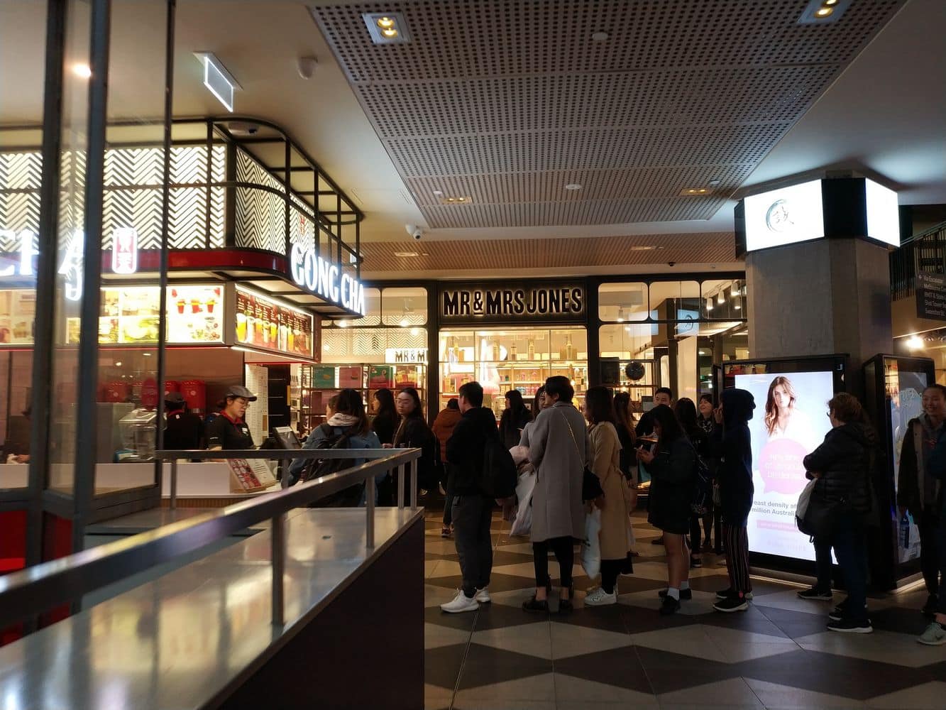 Melbourne Central - Shopping Centre Stores & Opening Hours